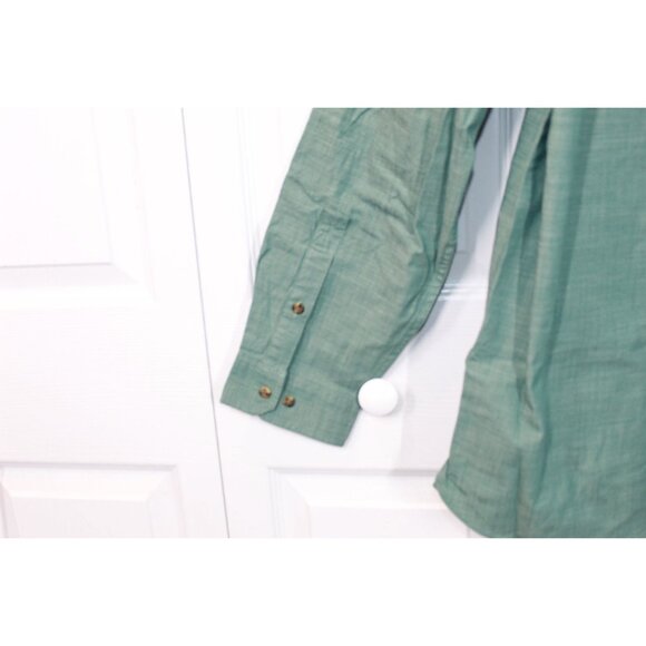 LL Bean Men's Green Cotton Traditional Fit Long Sleeve Button Up Shirt - Picture 10 of 10